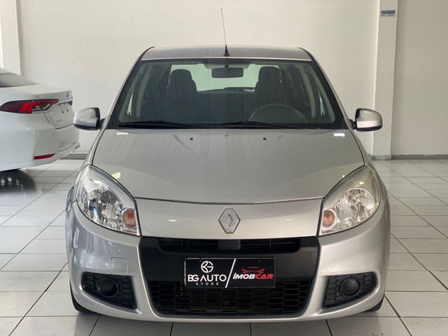 RENAULT SANDERO 1.0 2012