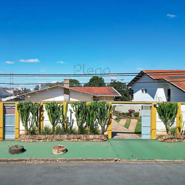 Casas em condomínio à venda na Rua Fernão Lopes em Campinas