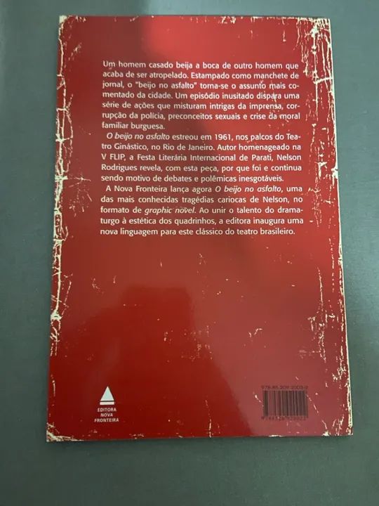 Quadrinhos O Beijo no Asfalto - Foto 2