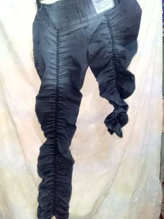 CALÇA FEM.N°40. (GRIFFE)  - Foto 4