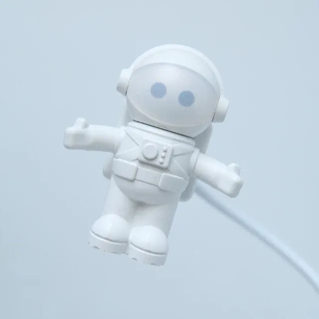 Luminária Astronauta LED - USB - Foto 4