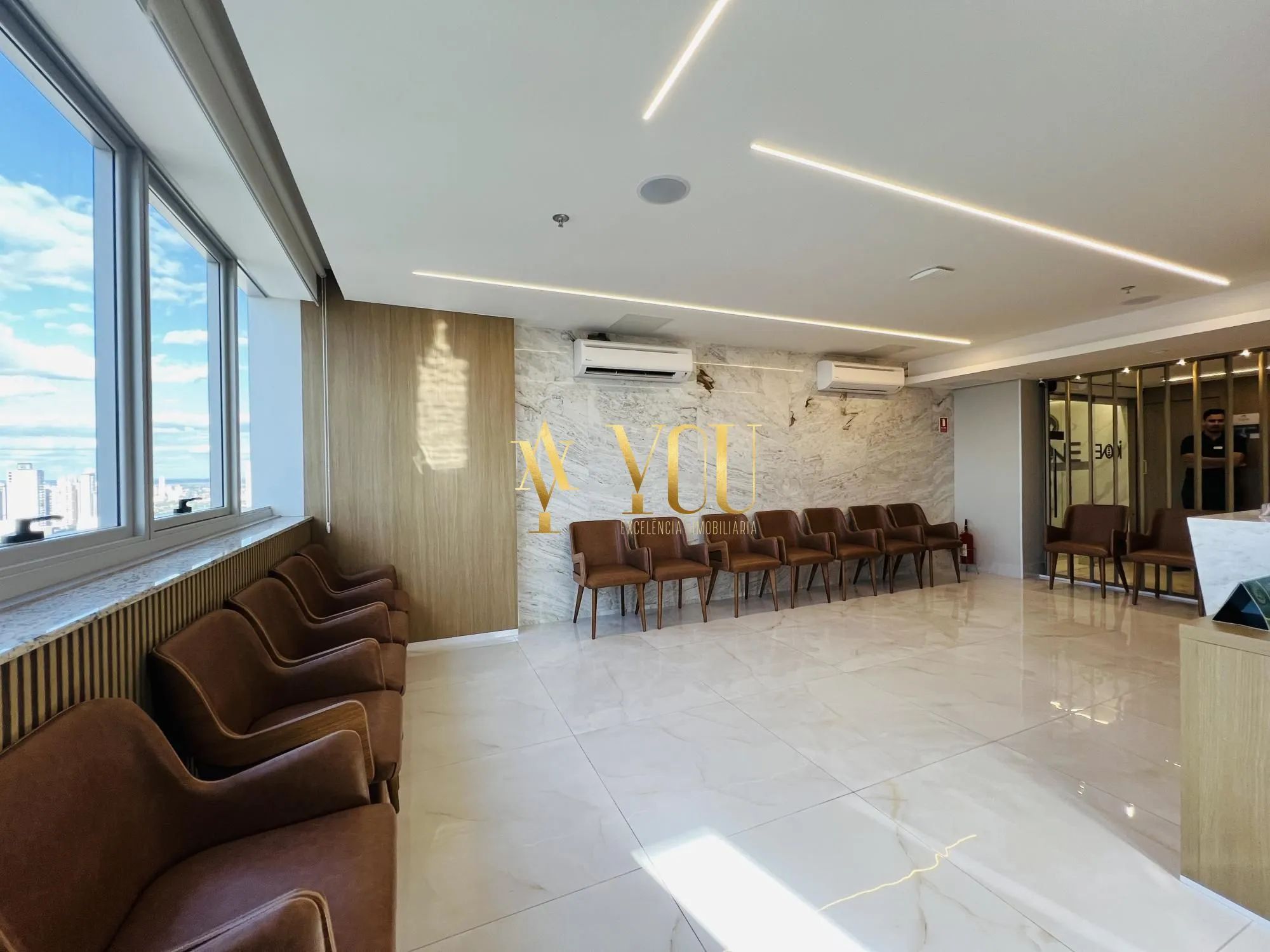 Impecável Consultório Médico em Clínica Luxuosa no Órion Complex. Aluguel por Pe - Foto 2