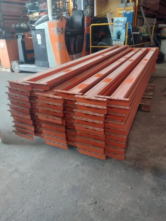 Longarinas seminovas Esmena - Porta Paletes,pallets - Foto 2