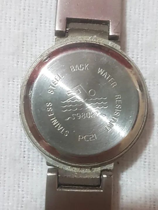 Relógio Bulova Quartz Feminino 23mm - Vintage - Foto 2