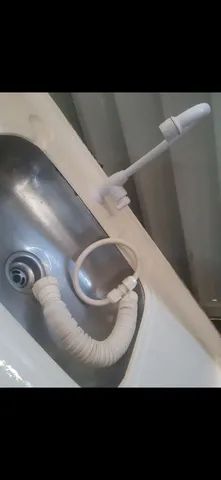 Pia muito boa de 1,20 m com cuba de inox exelente - Foto 6