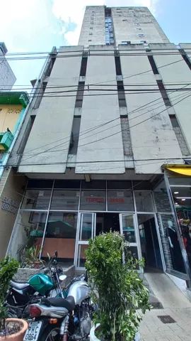 Flat no Centro Ed. Brasil Rua Marechal Deodoro, com 33m2 r$ 120mil