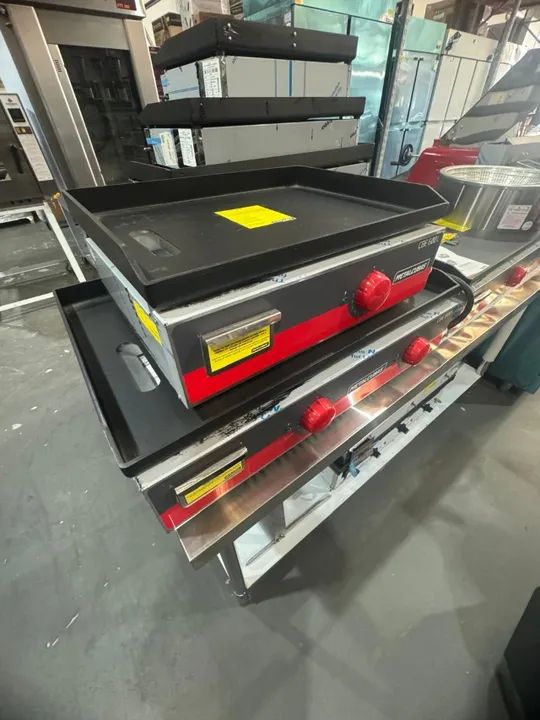 Chapa Bifeteira Elétrica 60cm Light Cbe600l Metalcubas 220V