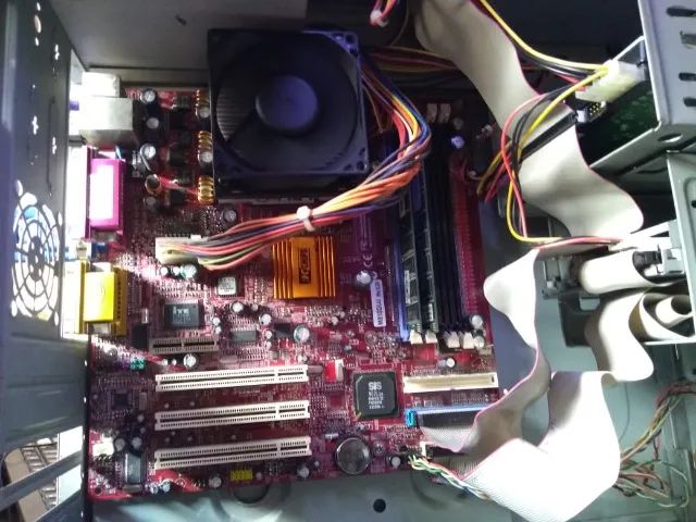 CPU pentium 1,3ghz ddr1gb hdd20gb win98 aceito trocas - Foto 5
