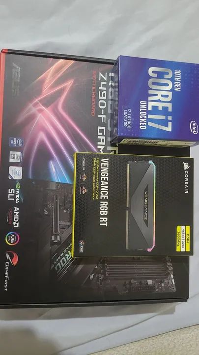 Kit Placa mae Asus Strix Z490 + Cpu i7 10700k + Memória RAM Corsair 32gb 3600mhz