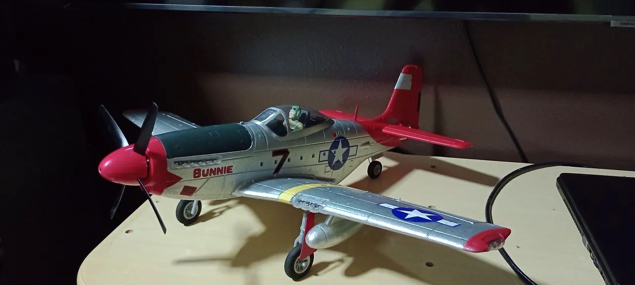 Aeromodelo p51 - Foto 3