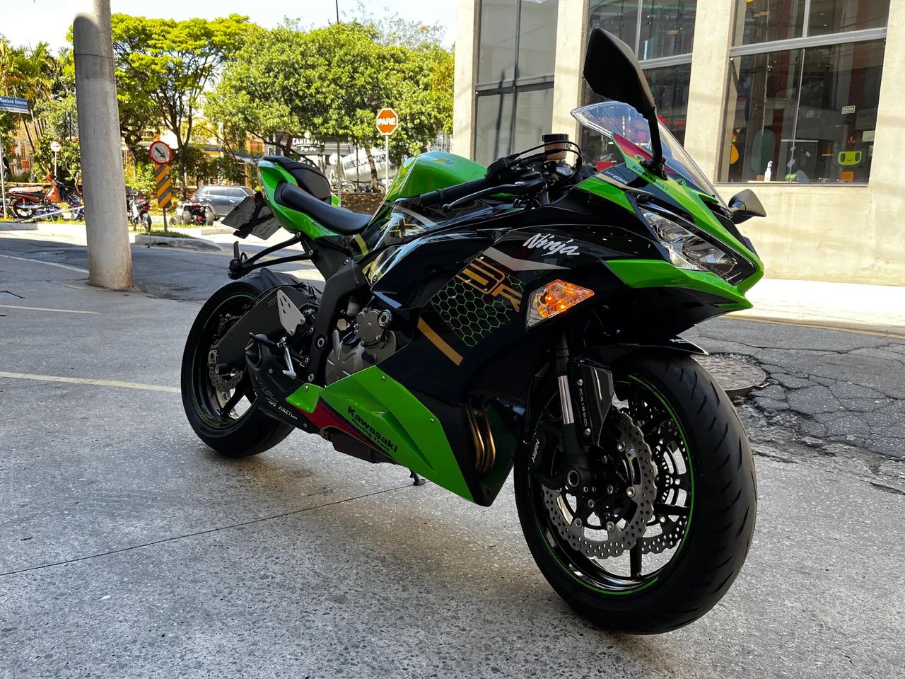Kawasaki Zx-6r 636cc 2020 - 1453417485 | OLX