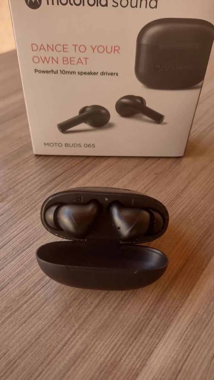 Fone de Ouvido Motorola Moto Buds 065 - Novo! - Foto 2
