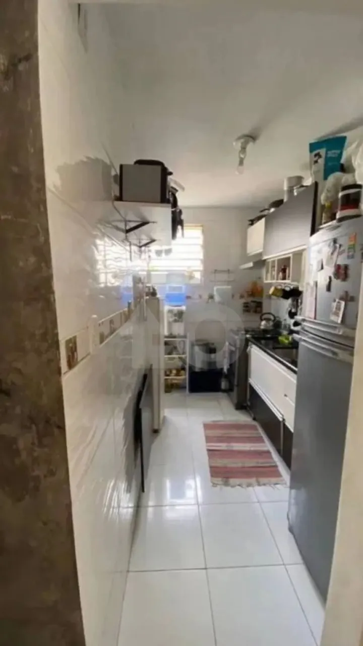 Apartamento no Condomínio Rio Poxim com 2 Quartos, Área de Lazer e Vaga de Garagem.