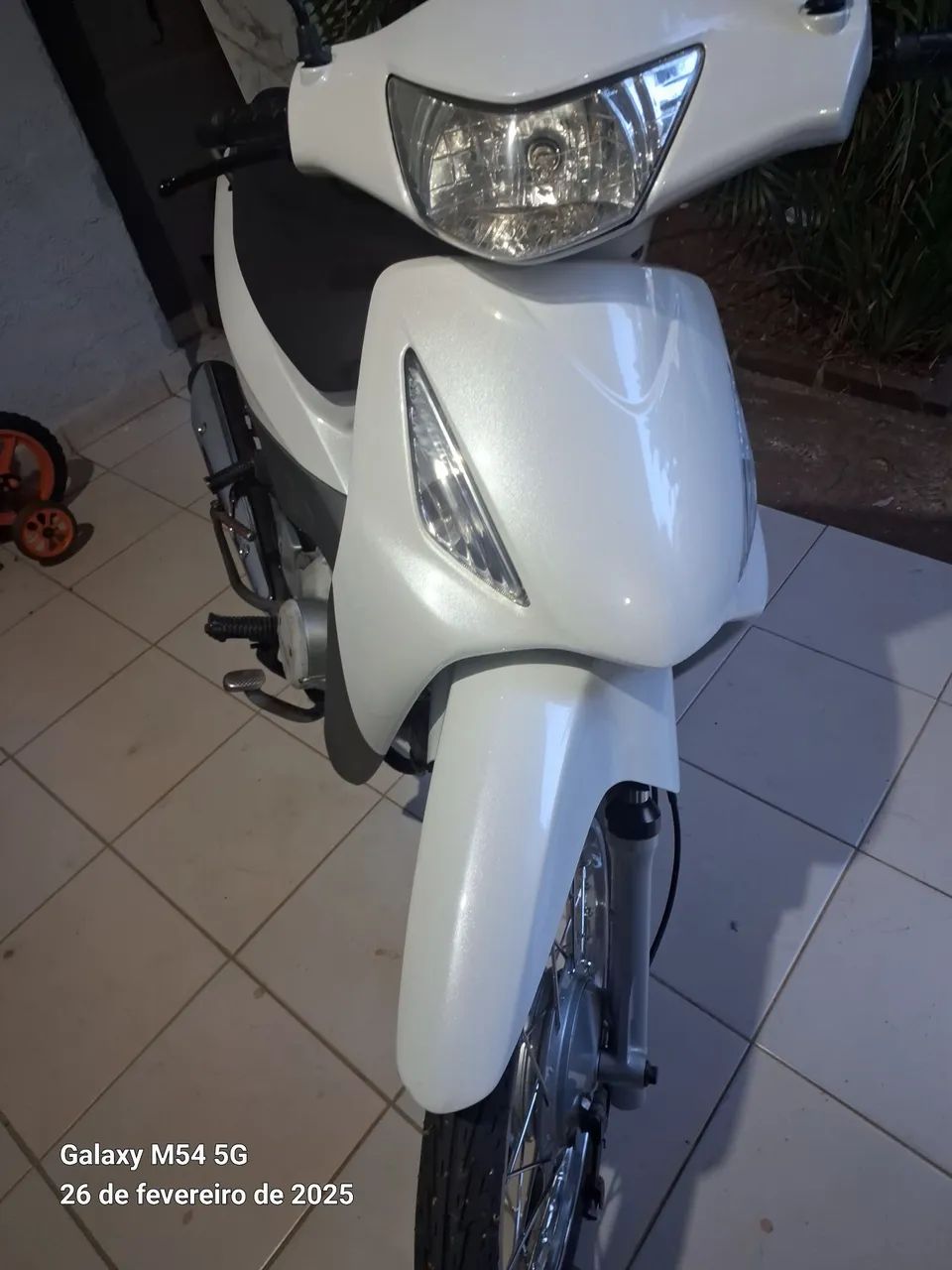 Biz 125 branco perola - Foto 5