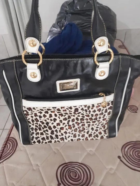 Bolsa de Ombro couro fino, Carmem Steffens