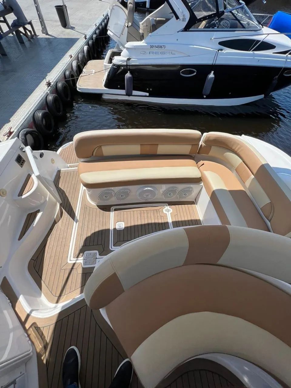 Lancha Regal 40 pes  - Foto 9
