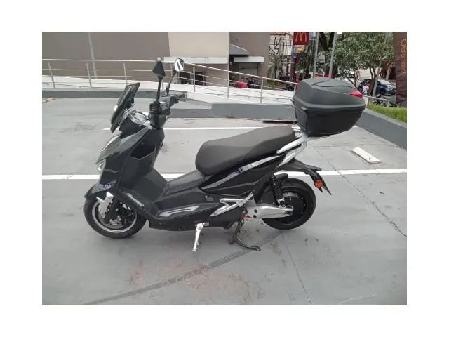 VOLTZ EV1 1000 cc - Foto 9