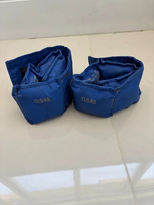 Par de Caneleiras 0,5kg cada