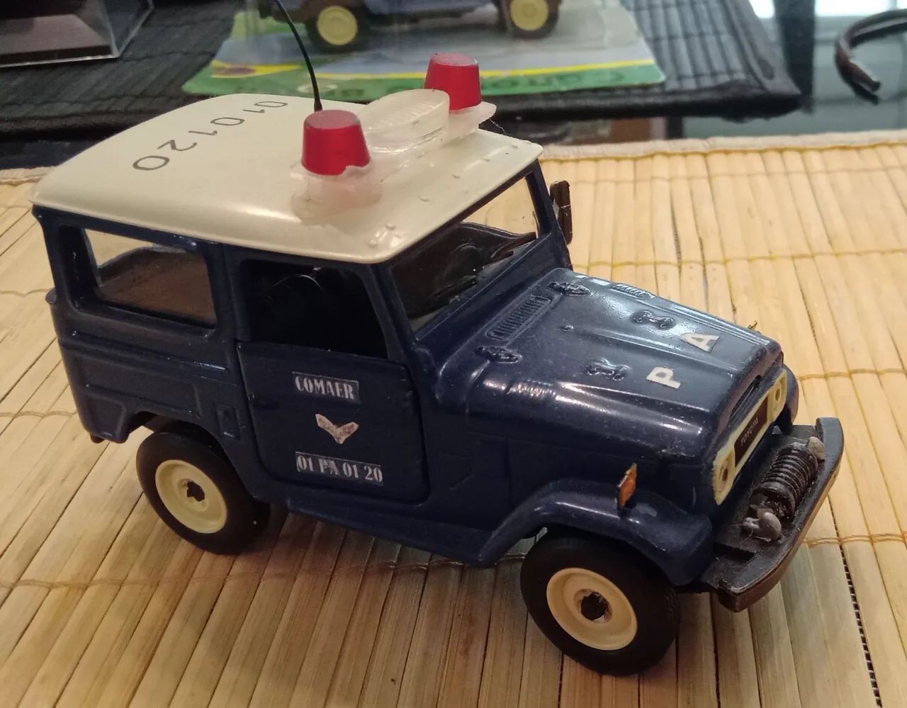 Miniaturas de Toyota Bandeirantes - Foto 3