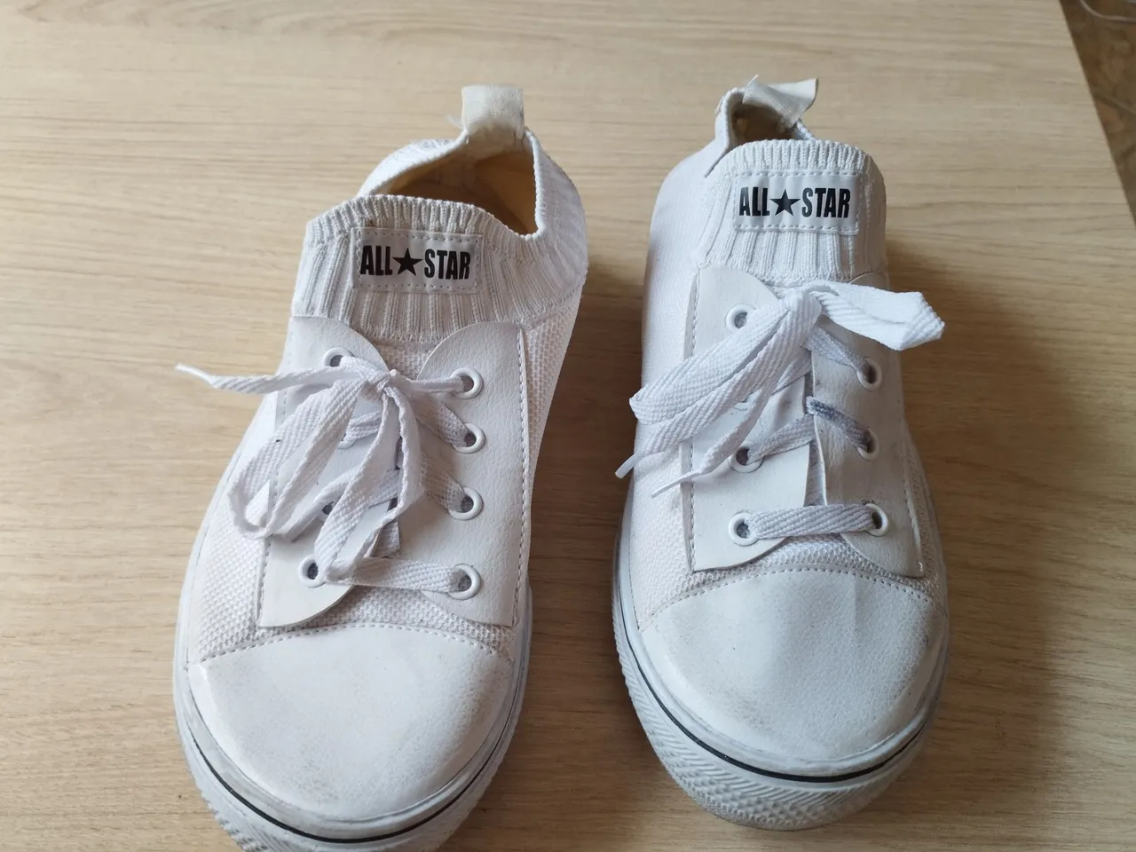 Tênis Converse All Star Branco - tecido/ meia - tamanho 36
