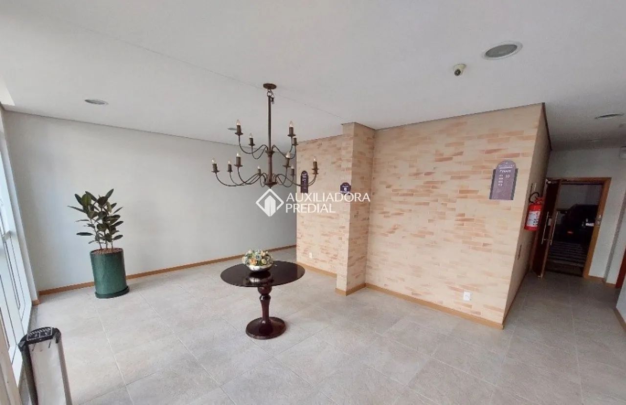 Apartamento de 02 quartos no Abraão. - Foto 3