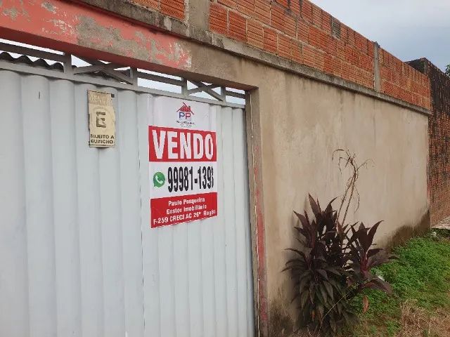 Casa a Venda 