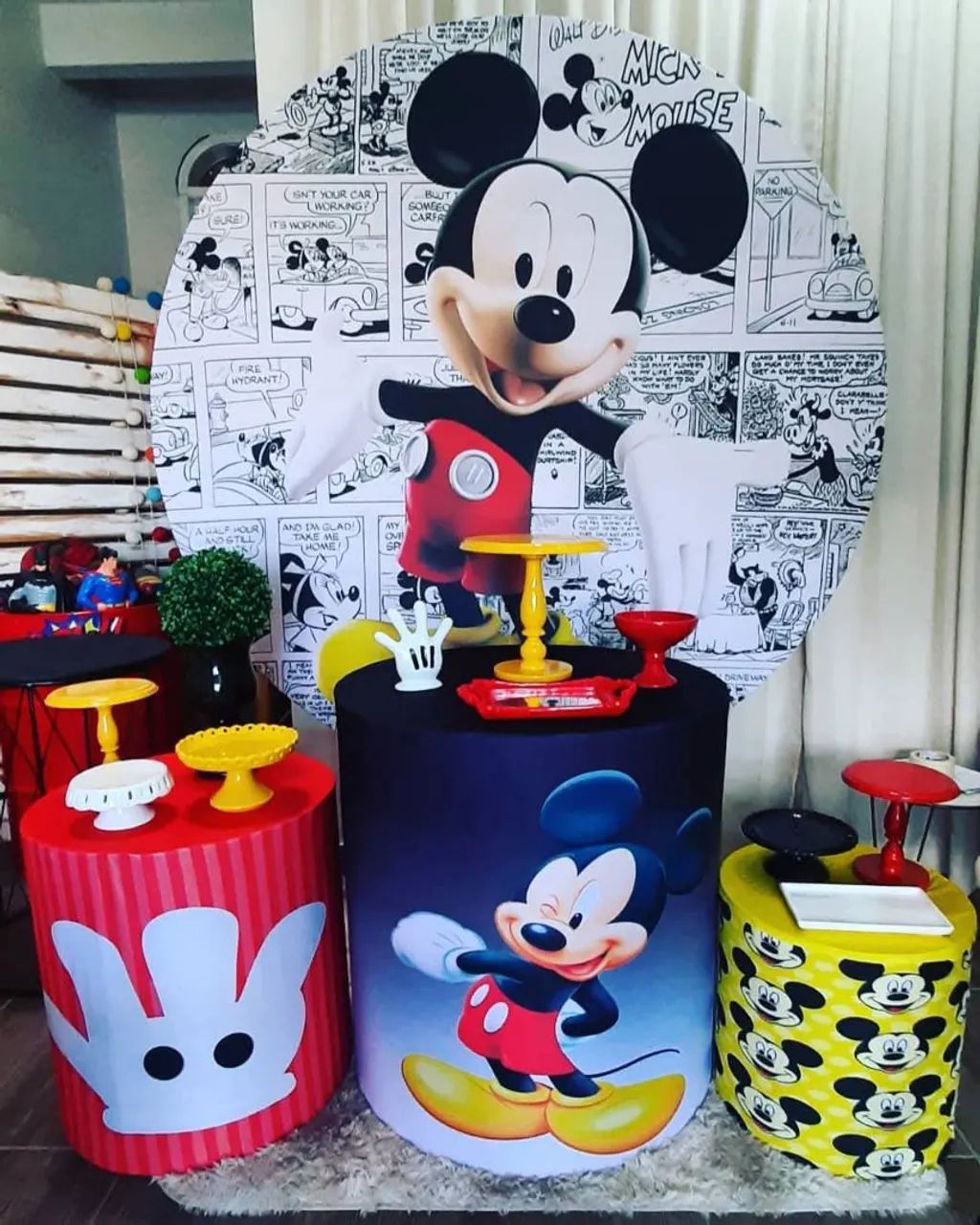 GRANDE OPORTUNIDADE VENDO TODO MATERIAL DA LOJA. DECORAÇÃO DE FESTAS.  - Foto 2