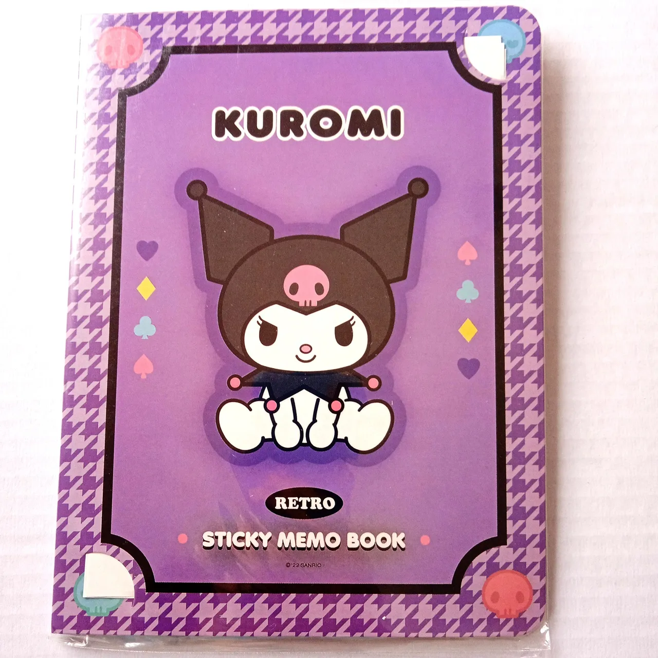 Kit Sanrio Kuromi com 4 papéis de carta + 330 notinhas