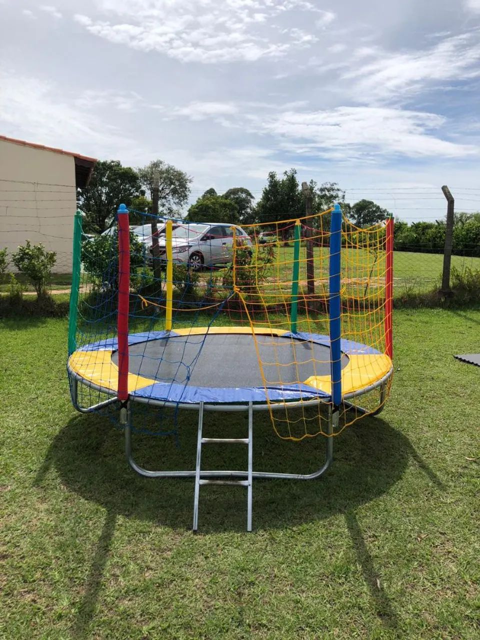 Aluga-se piscina de bolinhas e cama elástica  - Foto 2