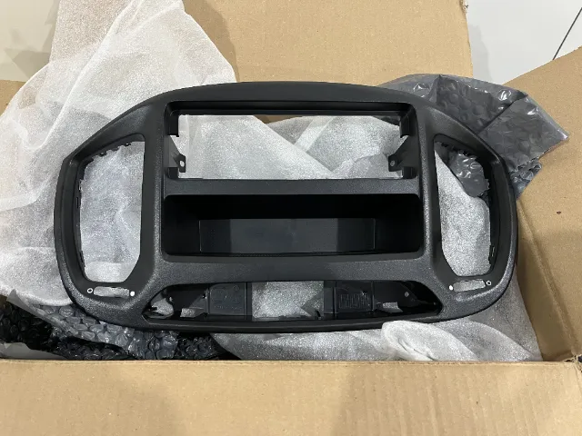 Moldura Rádio Painel Central Fiat Uno 1 DIN Drive Firefly