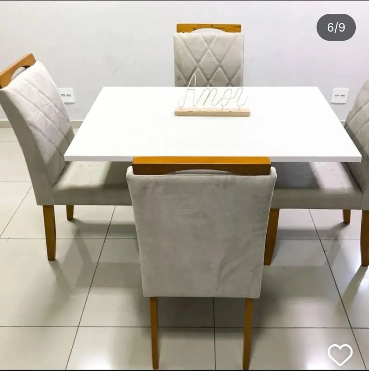 MESA TAMPO COM VIDRO 1.20×80 COM 4 CADEIRAS MACIÇA 