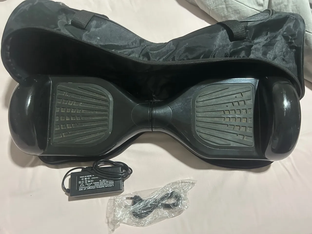 Hoverboard com Carregador e Bolsa - Diversão Garantida