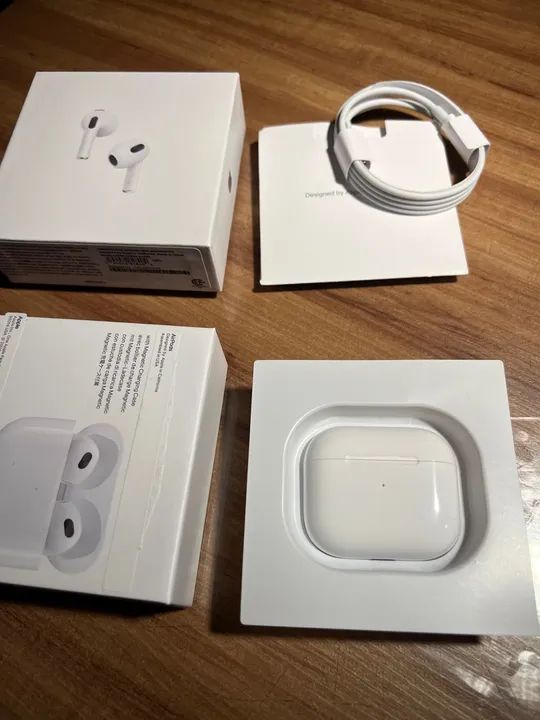 AirPods Pro (2ª geração) com estojo de recarga MagSafe (USB-C) Branco - Foto 4