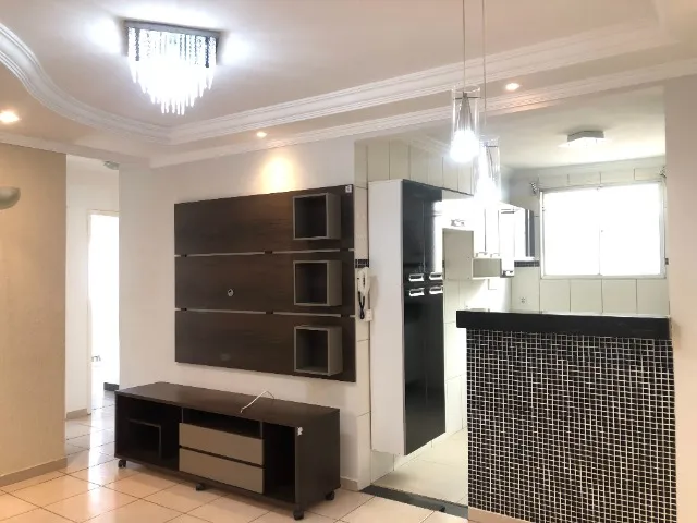 Lindo apartamento no Santa Mônica com tv, micro-ondas, cooktop...