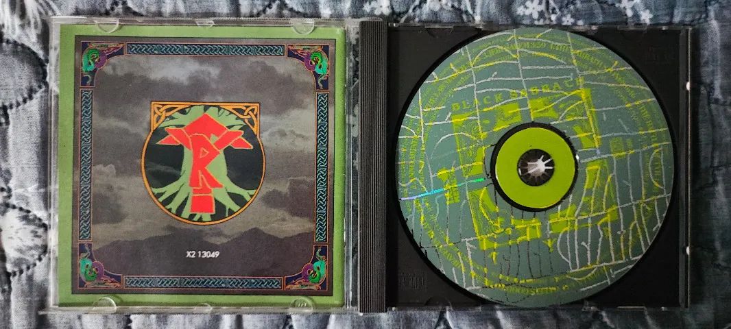 CD Black Sabbath - Tyr (Importado EUA) - Foto 3