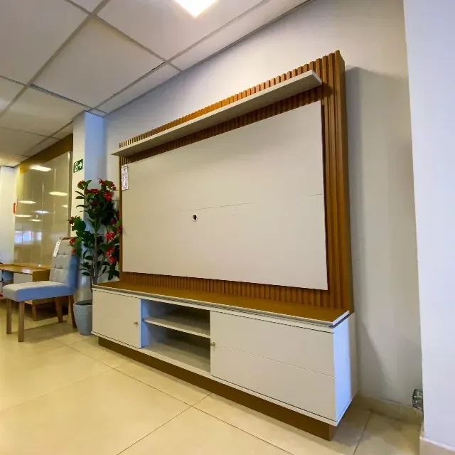 Estante Guararapes para Tv Até 75 Polegadas Ripado com Led 2 Portas Linea 2,15 - Foto 2
