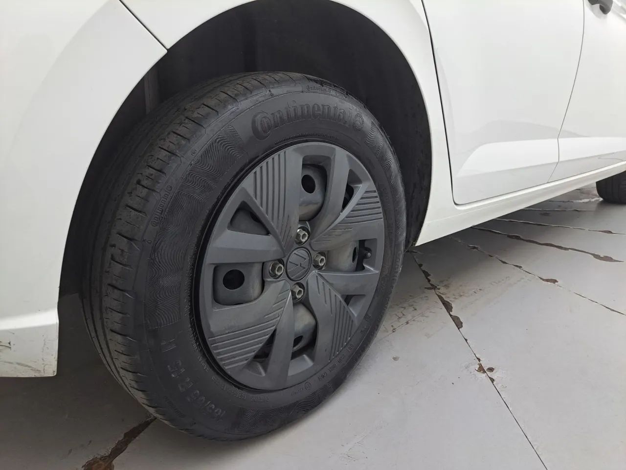 Volkswagen Polo Track 1.0 Flex 12V 5P 2025 - Foto 14