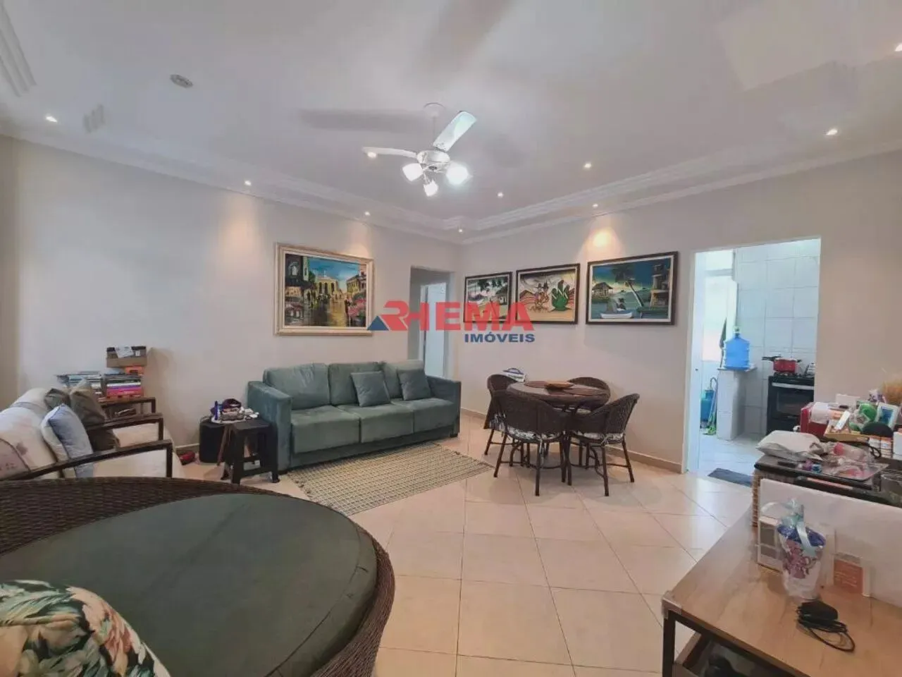 Comprar apartamento com 2 quartos na quadra da praia, Aparecida em Santos