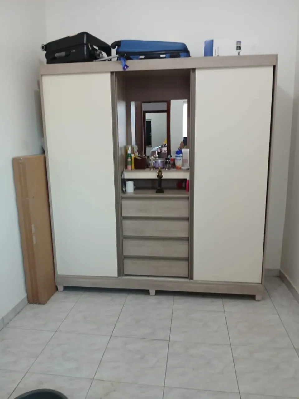 Guarda roupa