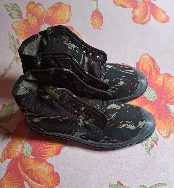 Tênis camuflado boot tamanho 40 Novo - Foto 2