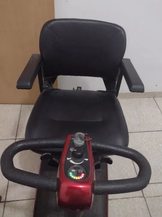 SCOOTER ELÉTRICO PARA IDOSOS