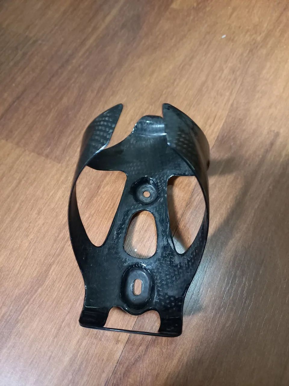 Suporte de garrafa de carbono 