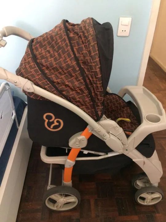 Carrinho de Bebê, Bebê Conforto e Base Galzerano - Foto 2