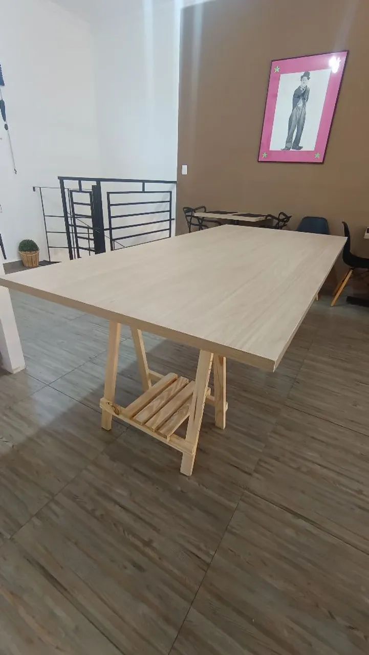Mesa MDF  com cavaletes 210x100cm  - Foto 2