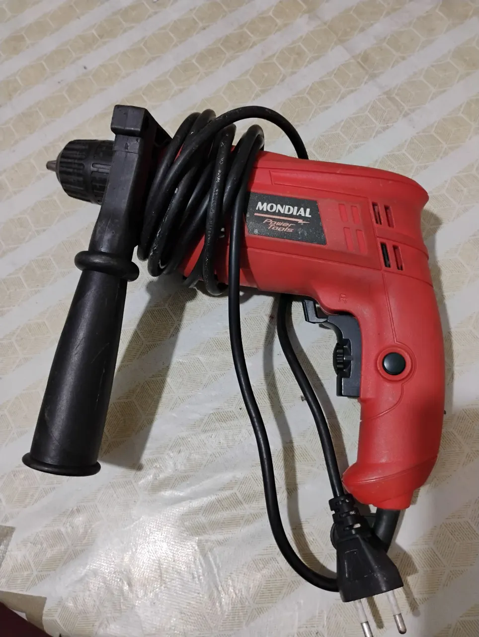 Furadeira Mondial 600w