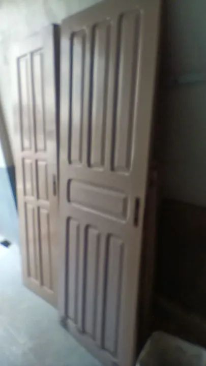 Porta de madeira maciça para área externa - Foto 4