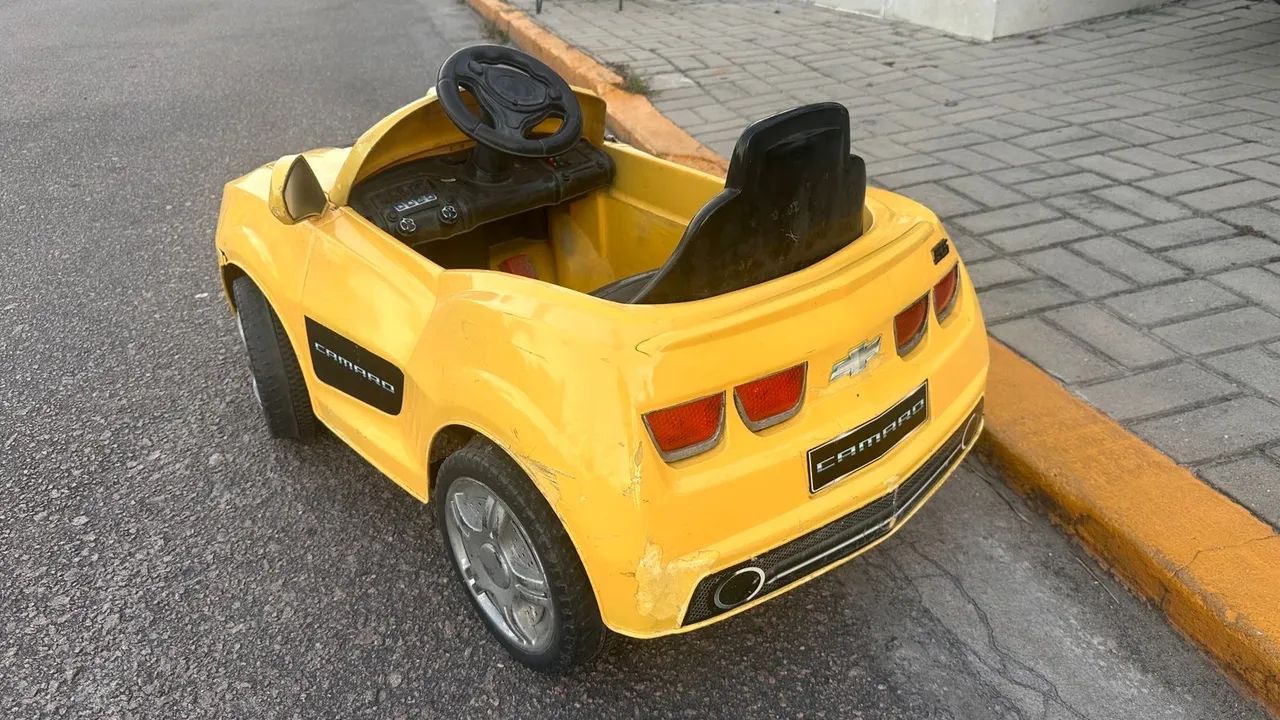 Carrinho elétrico Camaro  - Foto 4