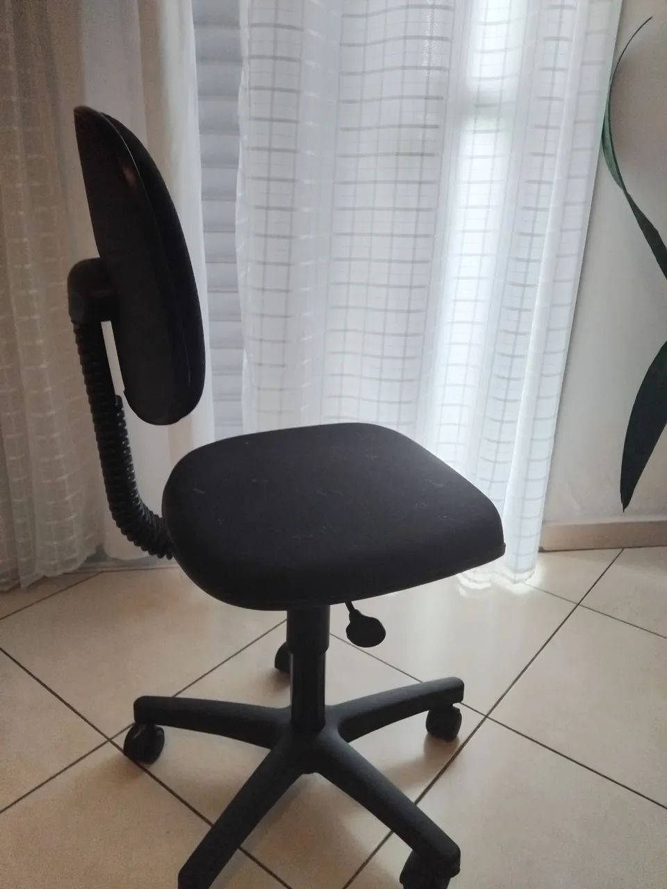 Cadeira escritório  - Foto 3