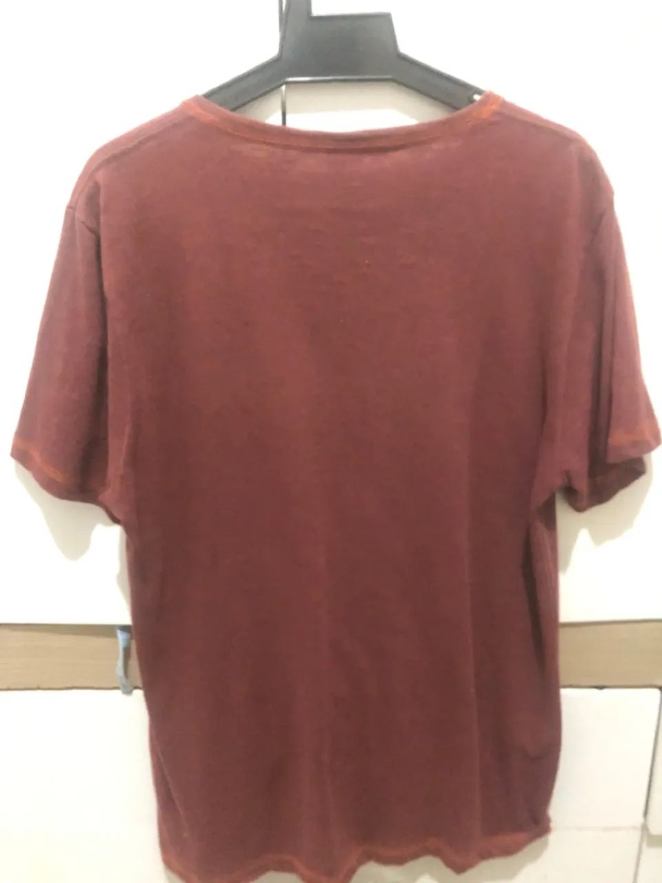 Camiseta tamanho M - Foto 2