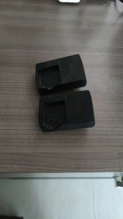 Carregador Sony Mod. BC-CSNB - para baterias câmera digital Sony tipo N - Mod. NP-BN(1) - Foto 2